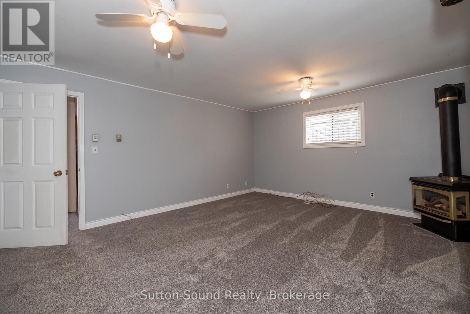 365 24th Street W, Owen Sound, Ontario  N4K 4H7 - Photo 34 - X12044439
