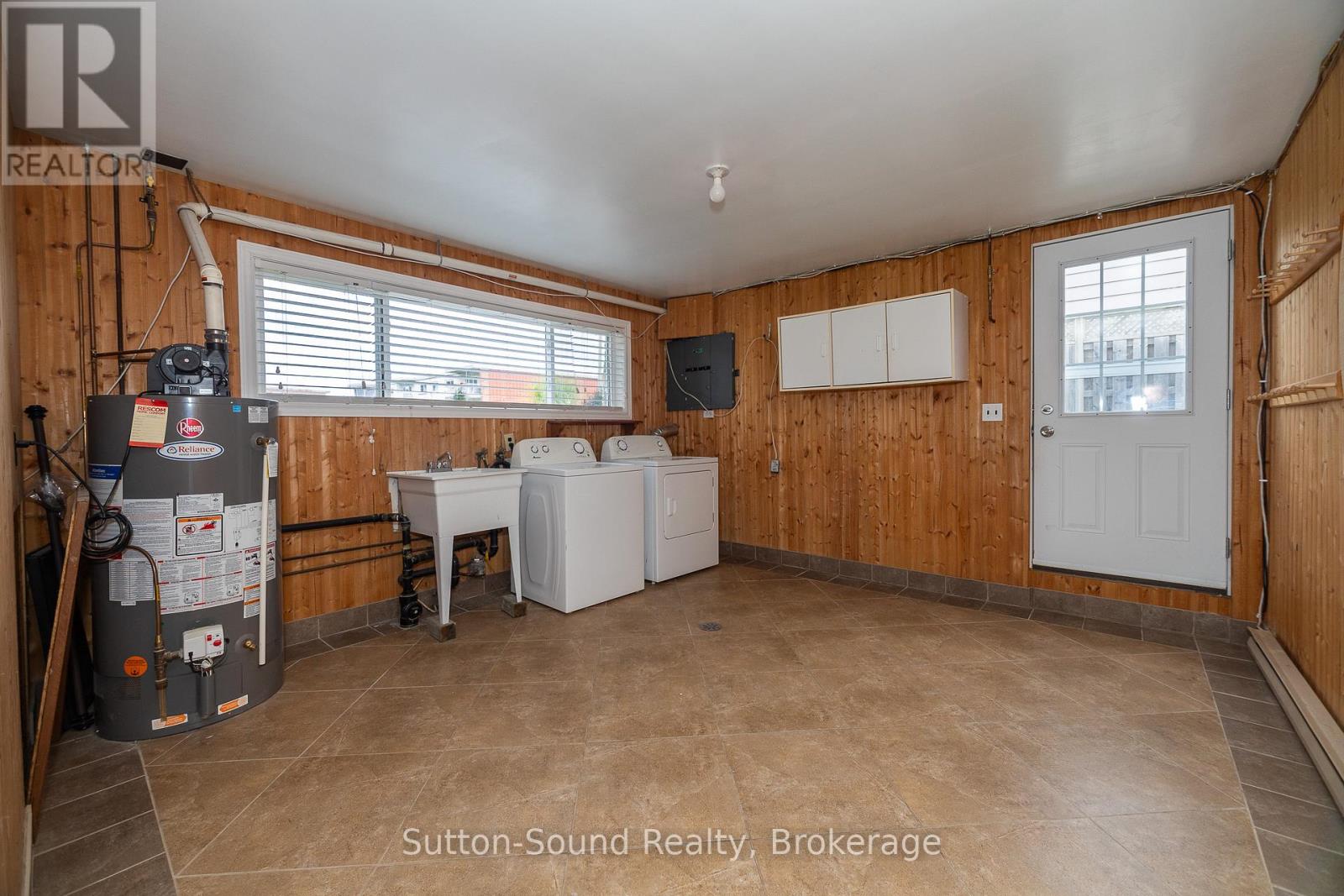 365 24th Street W, Owen Sound, Ontario  N4K 4H7 - Photo 37 - X12044439