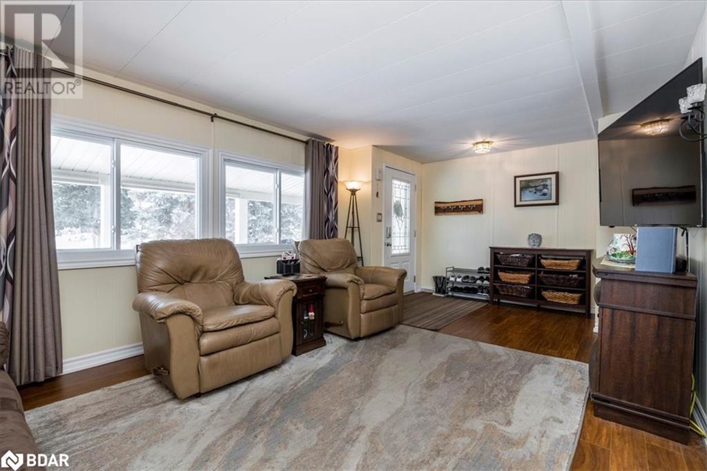 18 Hawthorne Drive, Innisfil, Ontario  L9S 1P7 - Photo 8 - 40687675