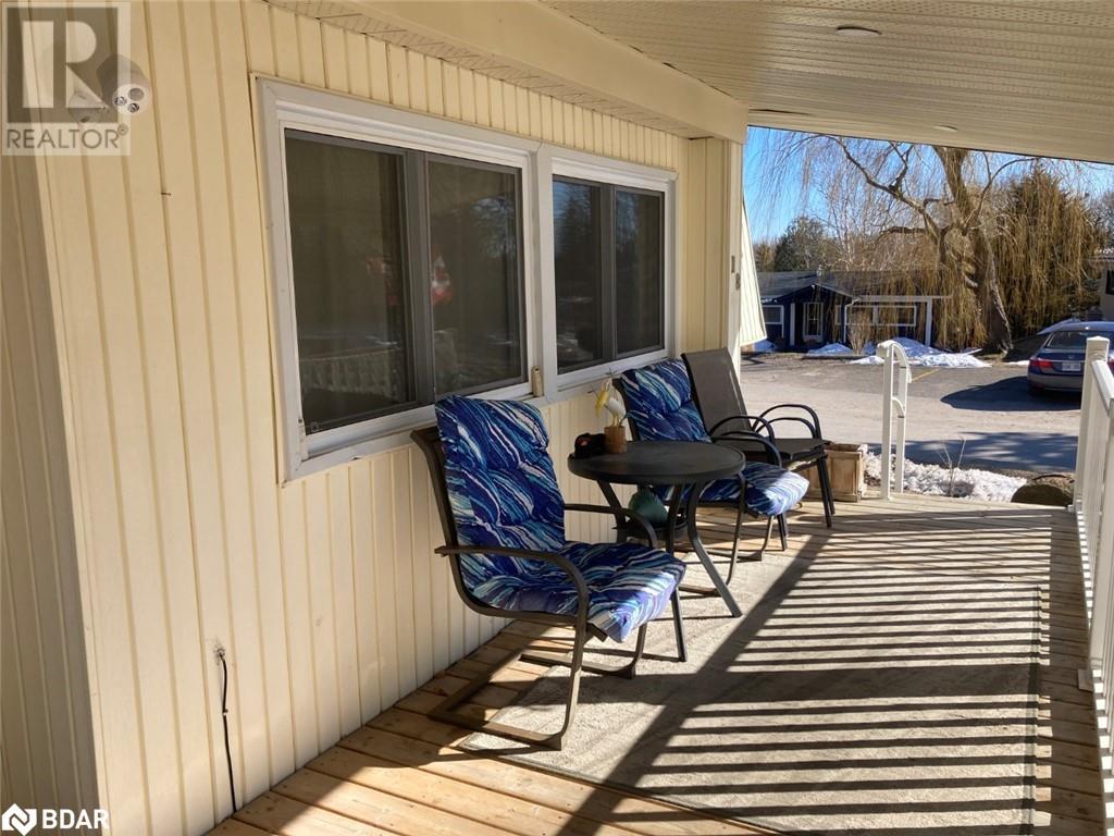 18 Hawthorne Drive, Innisfil, Ontario  L9S 1P7 - Photo 3 - 40687675