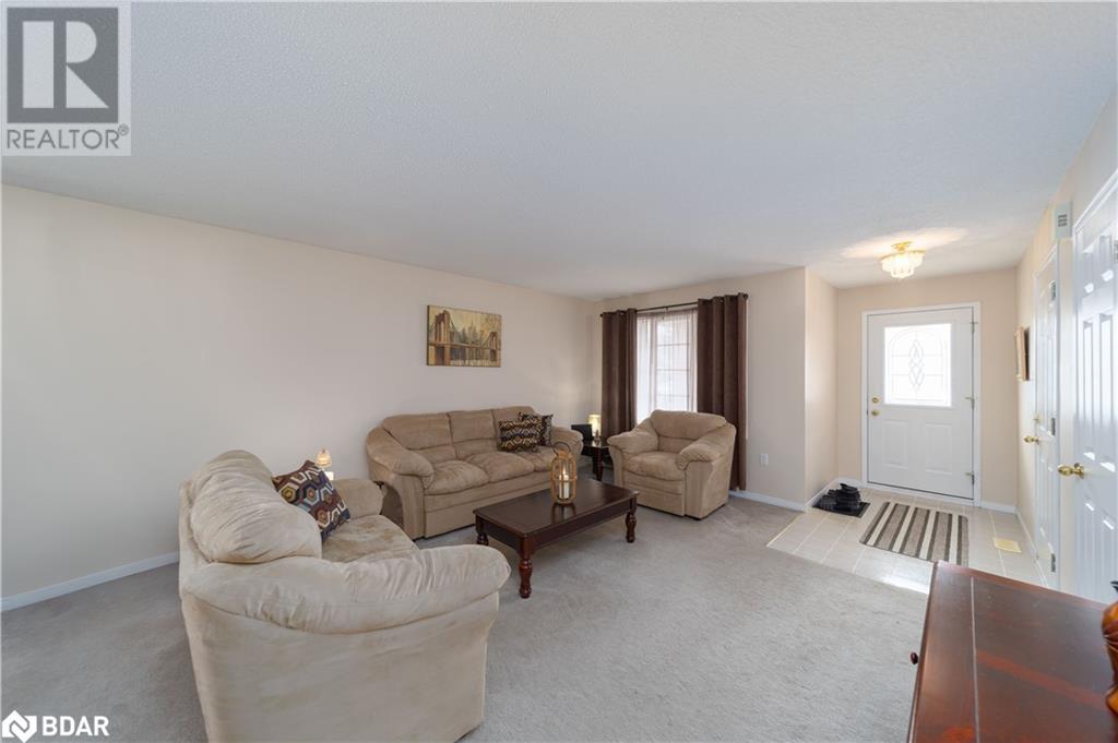 32 Lucas Avenue, Barrie, Ontario  L4N 9M8 - Photo 6 - 40710623