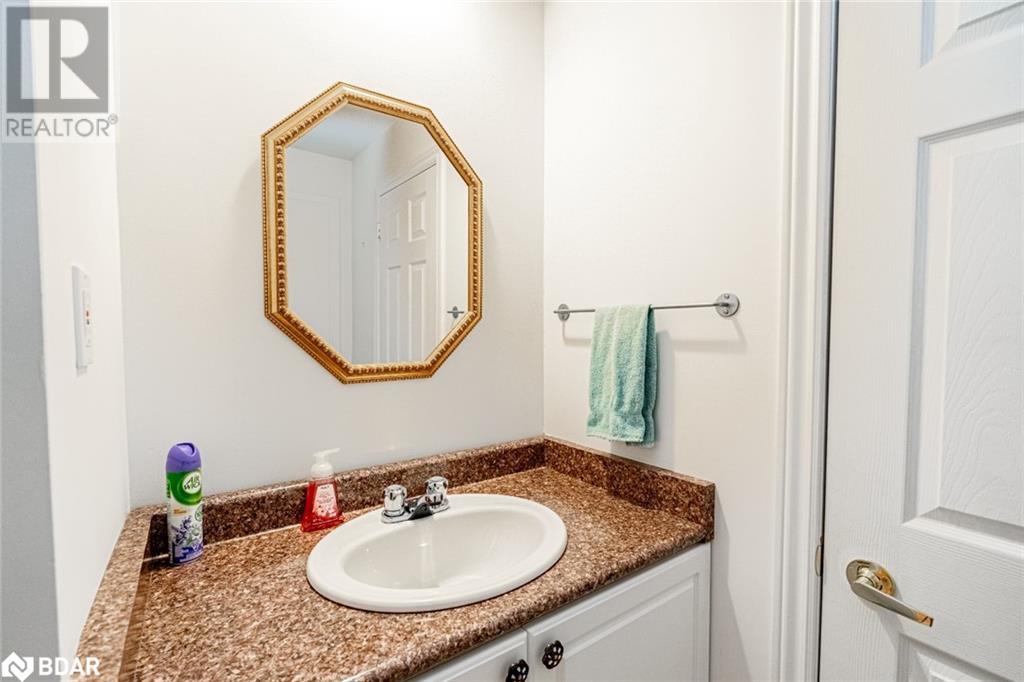 137 Nathan Crescent, Barrie, Ontario  L4N 0S5 - Photo 11 - 40710637