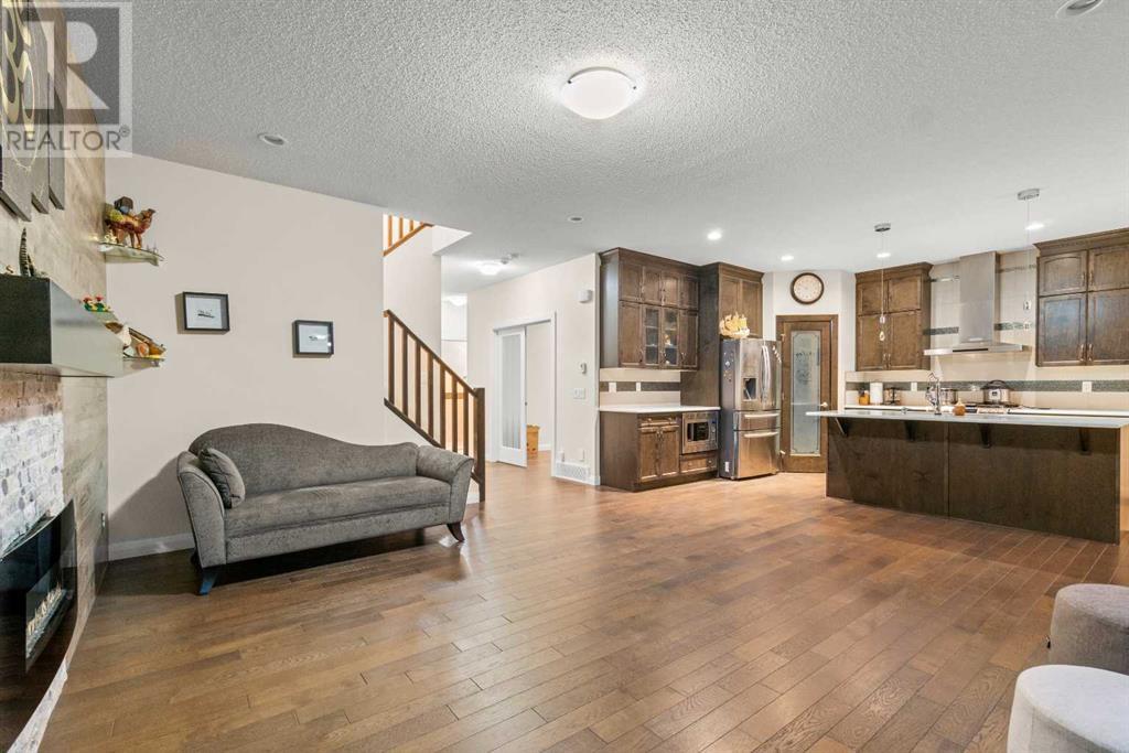 225 Sandpiper Boulevard, Chestermere, Alberta  T1X 0V4 - Photo 6 - A2205792