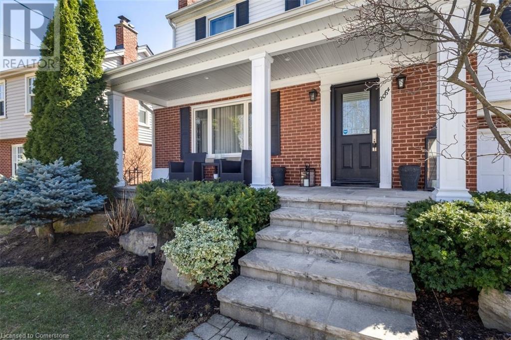 Property at 2064 WELLINGTON Avenue image 3