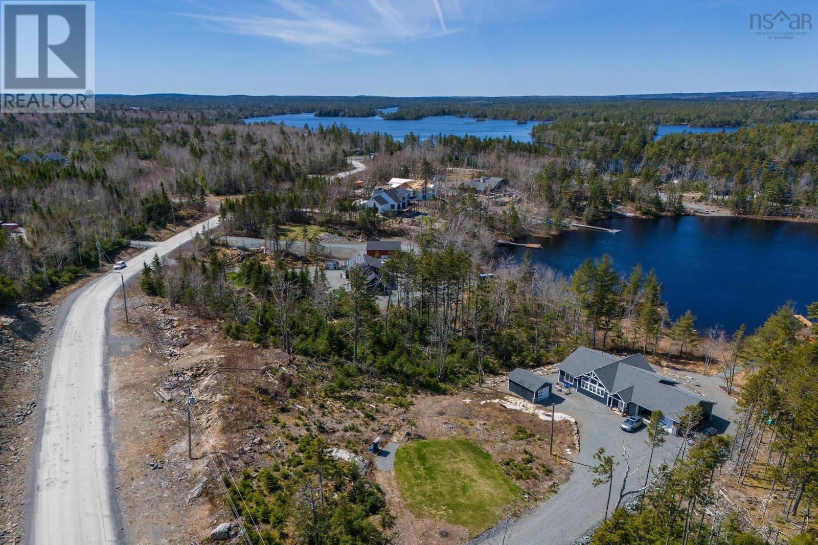32 Meek Arm Trail, Mount Uniacke, Nova Scotia  B0N 1Z0 - Photo 10 - 202505949