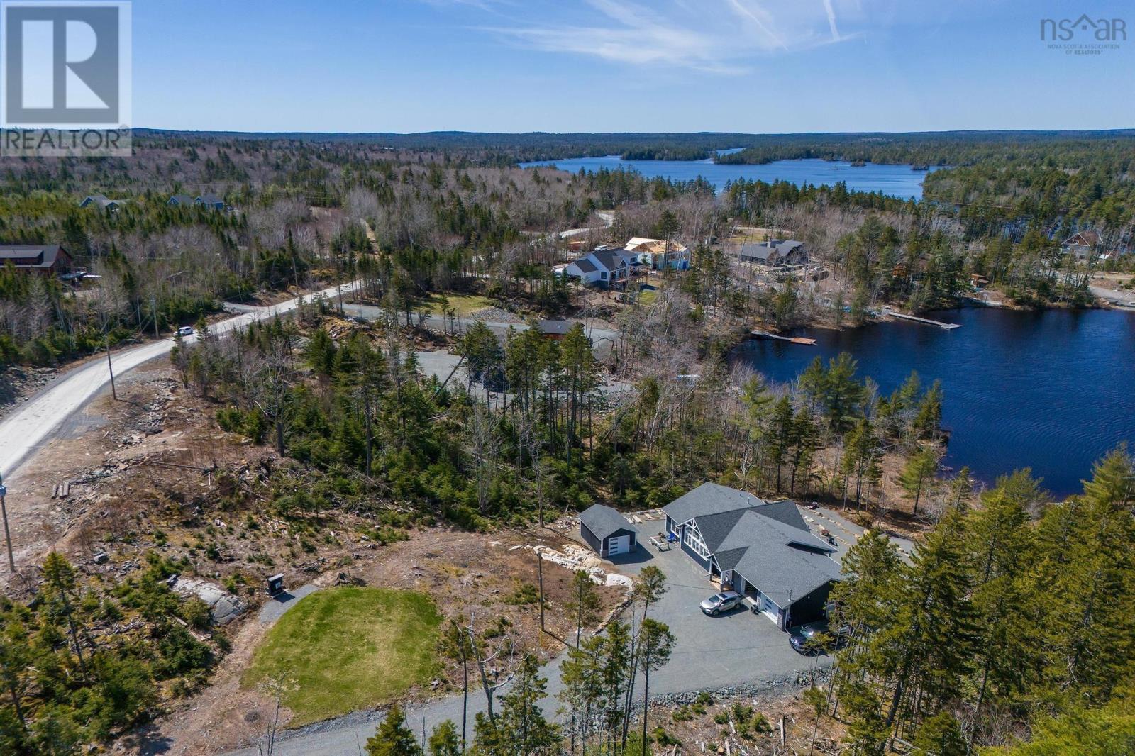 32 Meek Arm Trail, Mount Uniacke, Nova Scotia  B0N 1Z0 - Photo 11 - 202505949