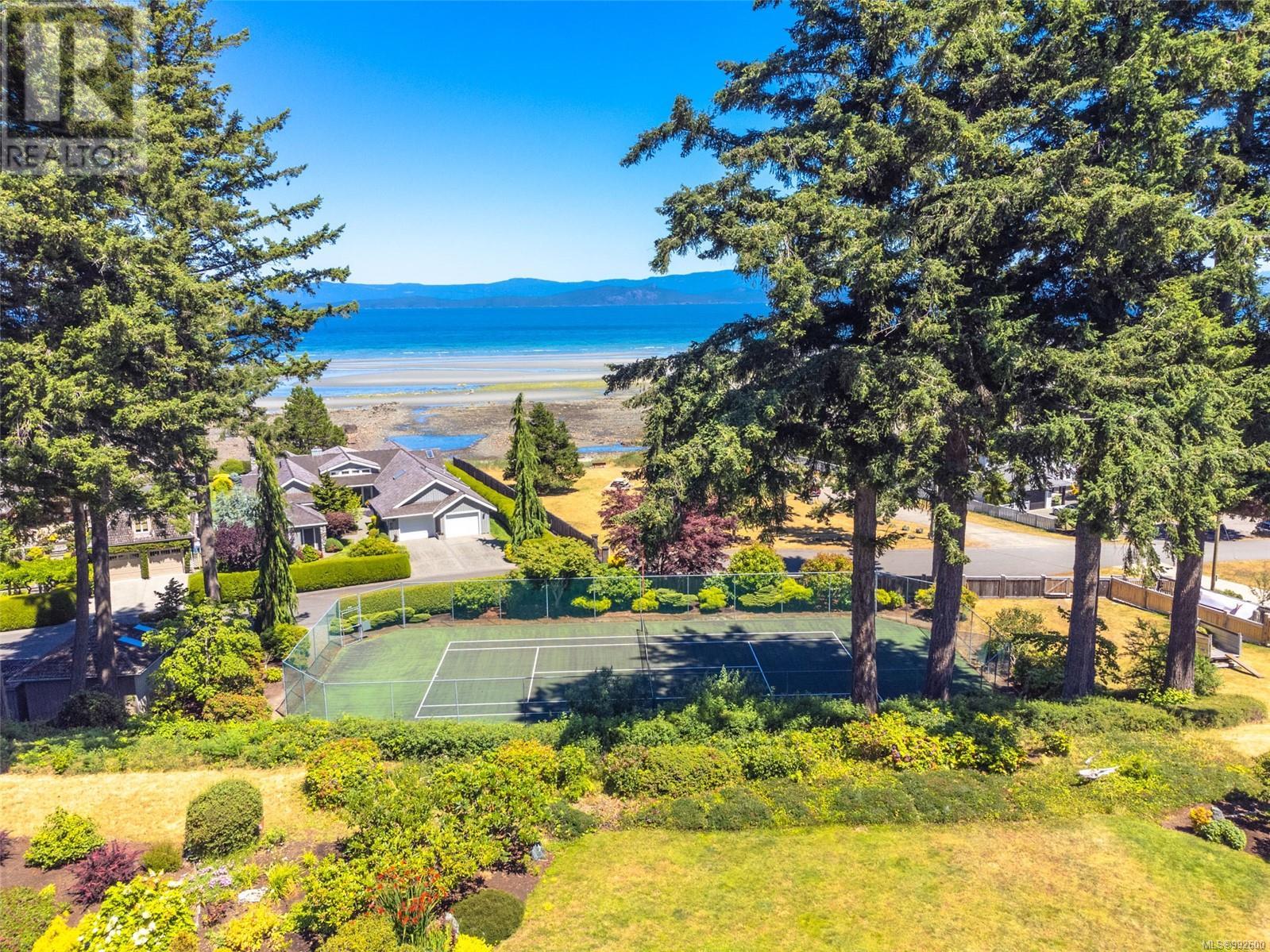 Property at 1347 Pintail Dr image 2