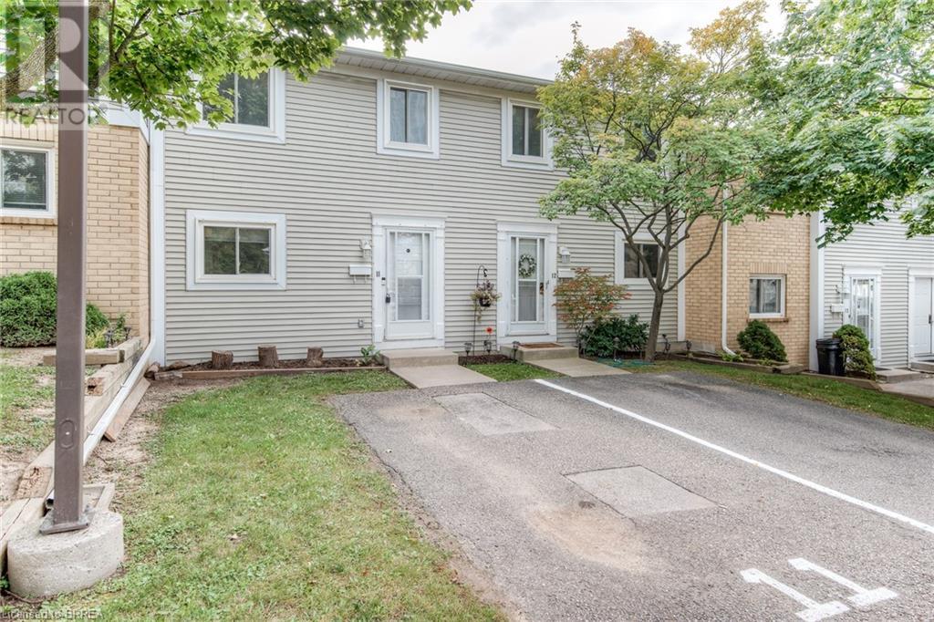 Property at 139 STANLEY Street Unit# 11 image 3