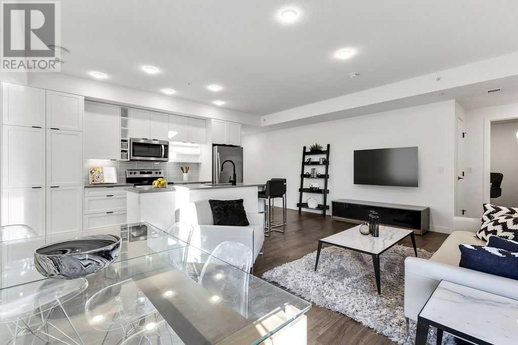 Property at 305, 4138 University Avenue NW image 5