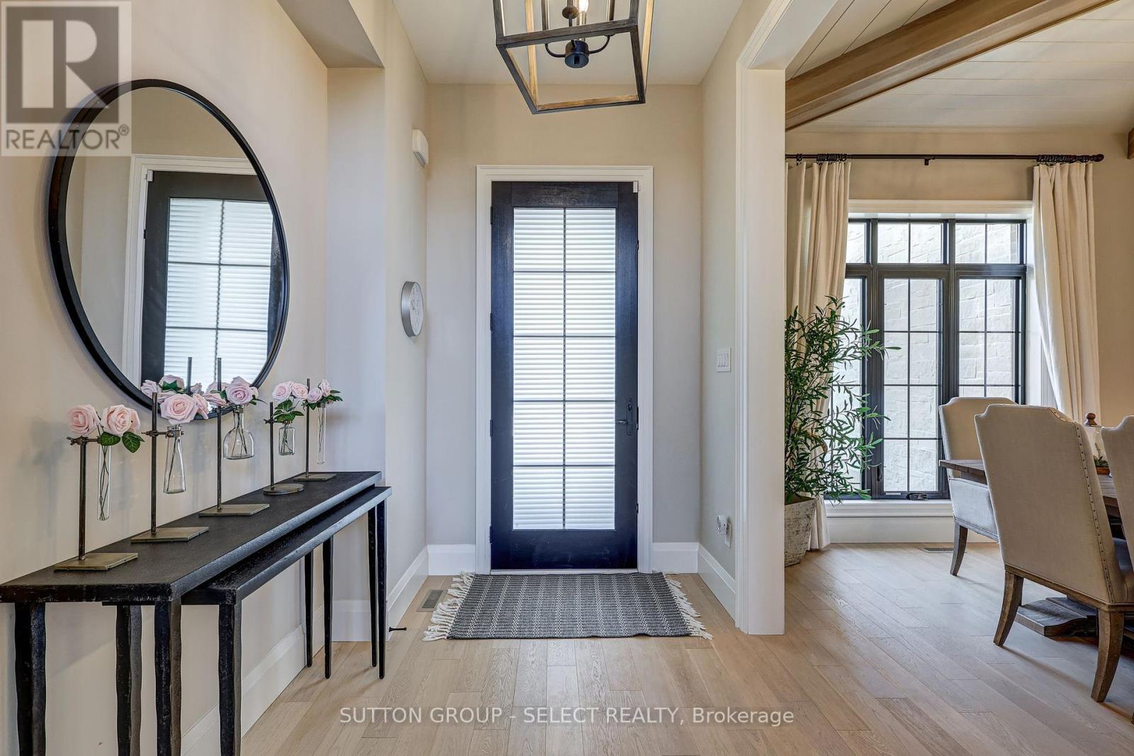 Photo 4 of 42 for 2397 Meadowlands Way