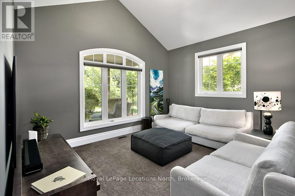167 East Ridge Drive, Blue Mountains, Ontario  N0H 2P0 - Photo 19 - X12044513