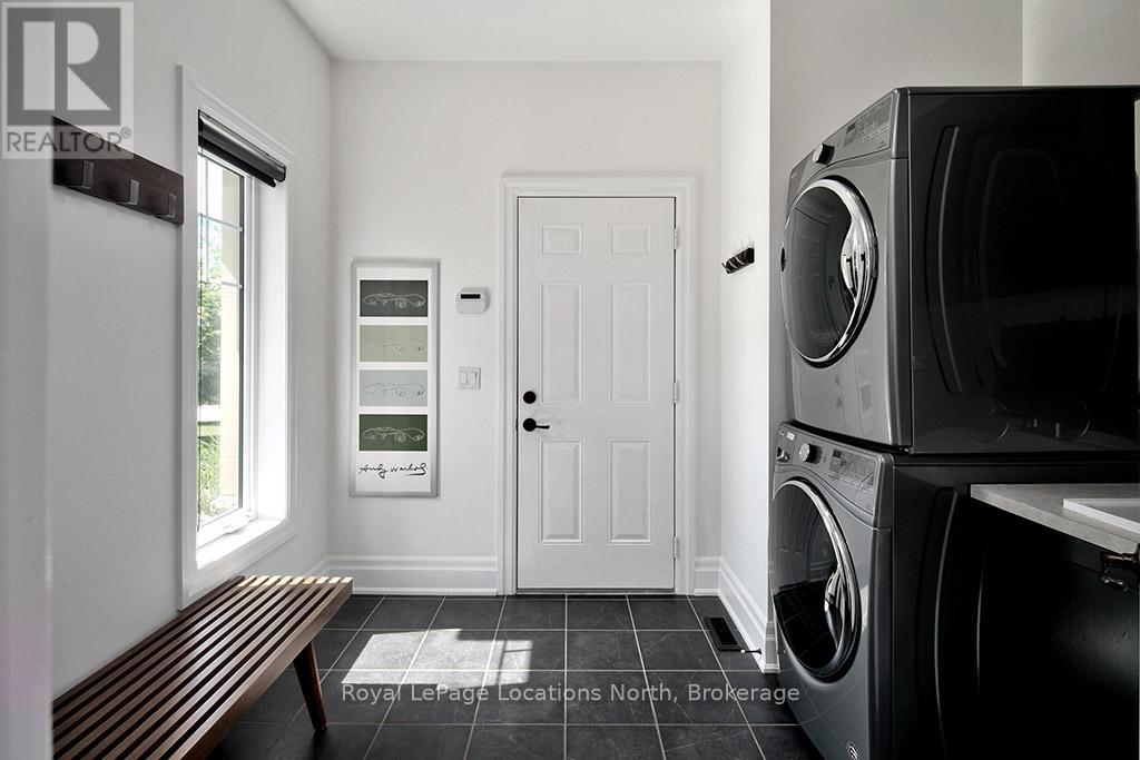 167 East Ridge Drive, Blue Mountains, Ontario  N0H 2P0 - Photo 25 - X12044513