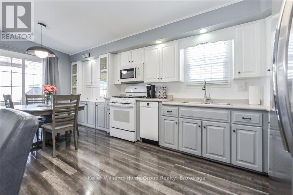 536 Poplar Place, Centre Wellington, Ontario  N1M 2W5 - Photo 7 - X12020058