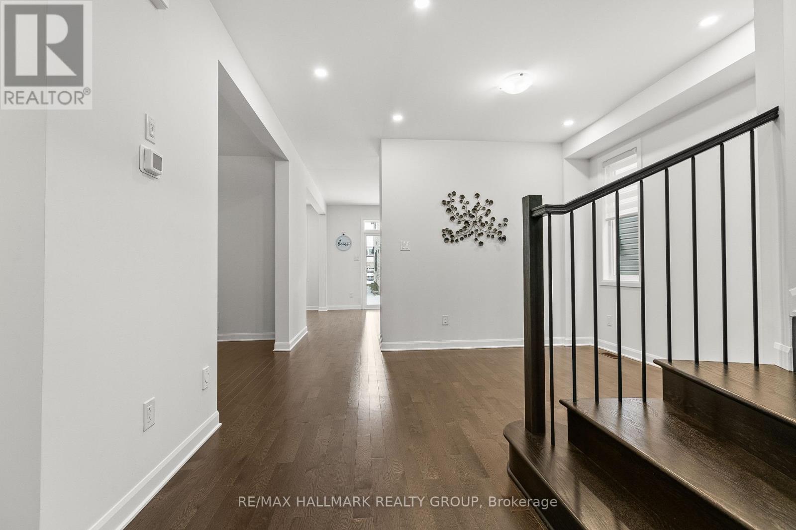 Property at 921 LAKERIDGE DRIVE image 5