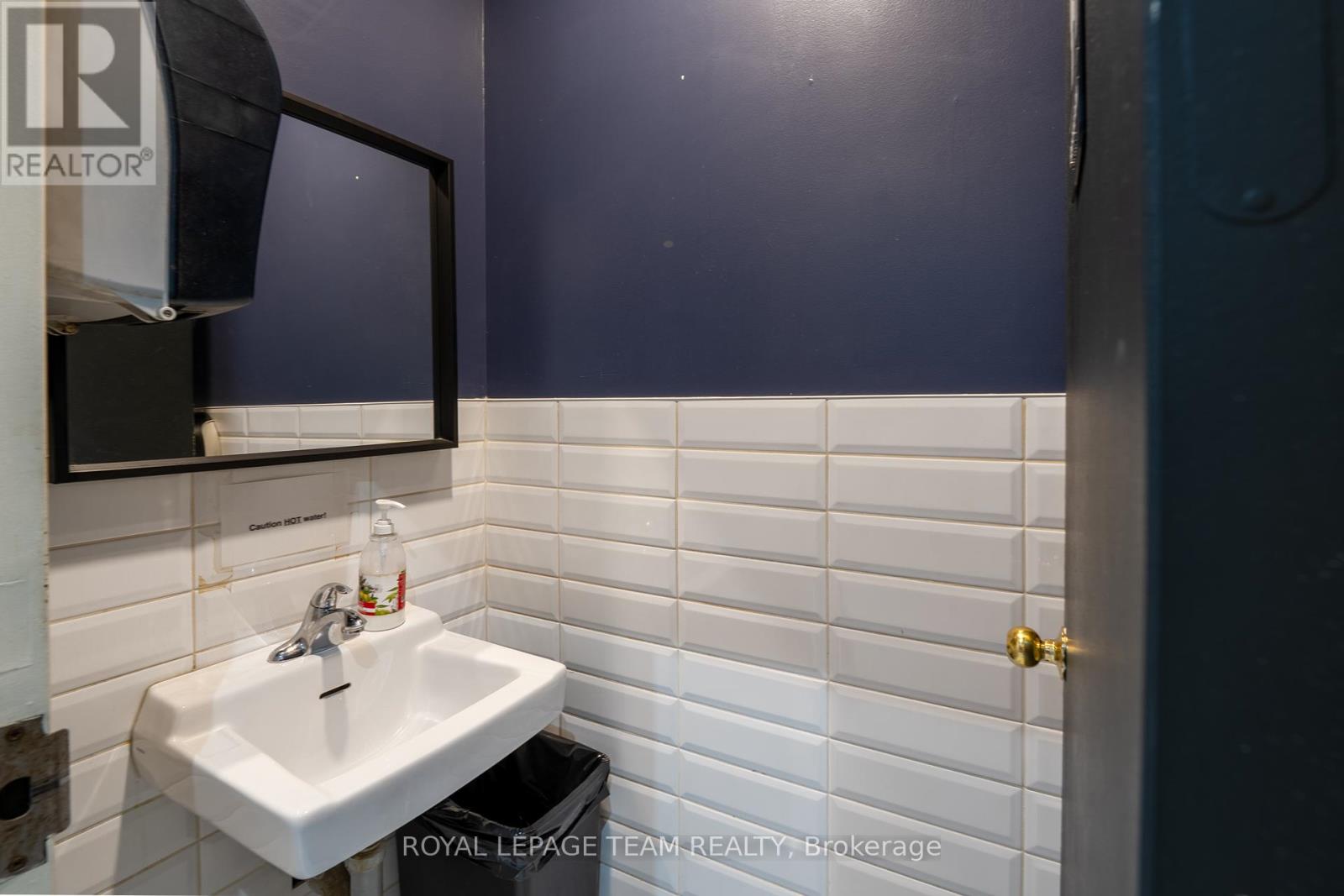 3 - 1691 Merivale Road, Ottawa, Ontario  K2G 4R2 - Photo 14 - X12044755