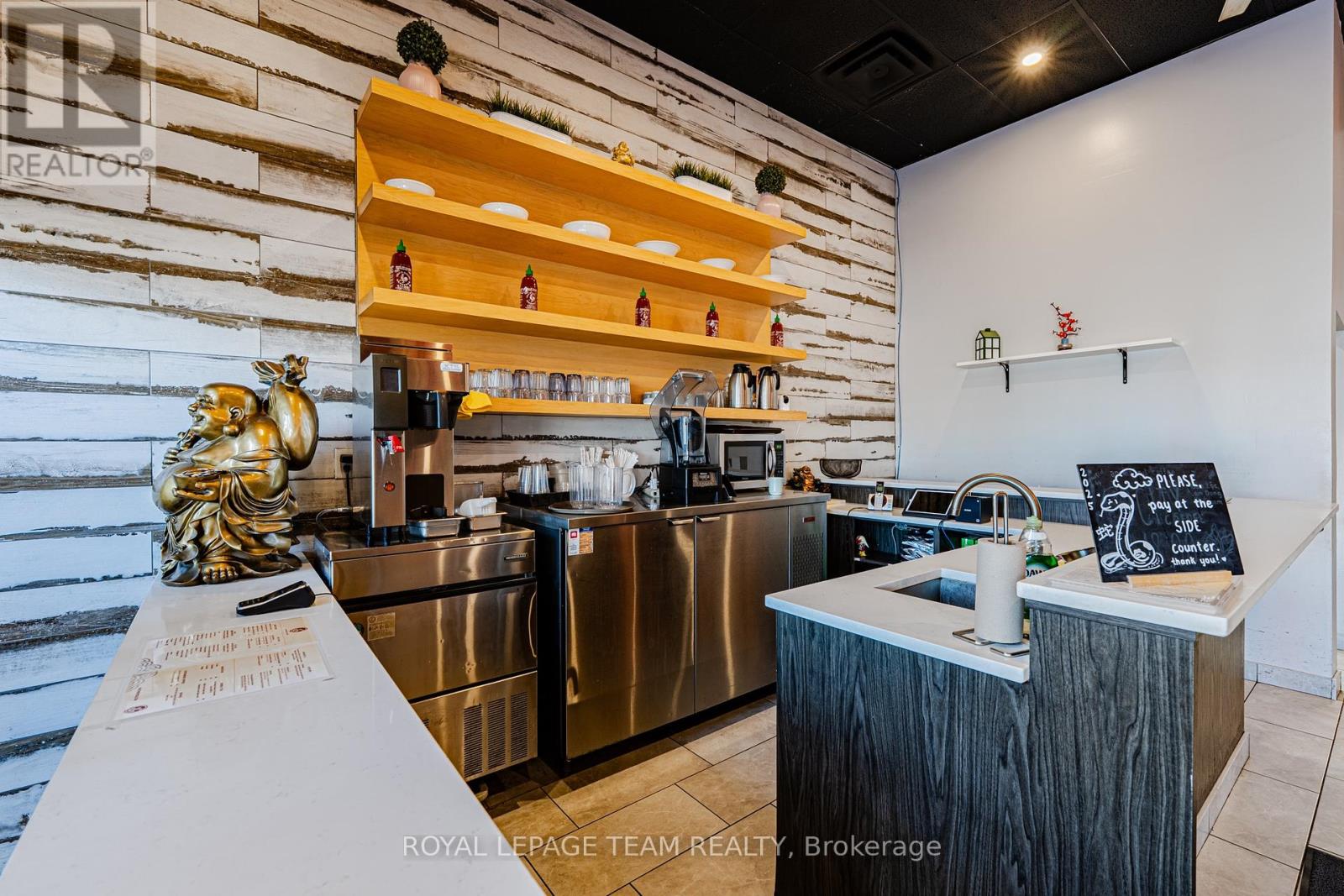 3 - 1691 Merivale Road, Ottawa, Ontario  K2G 4R2 - Photo 6 - X12044755