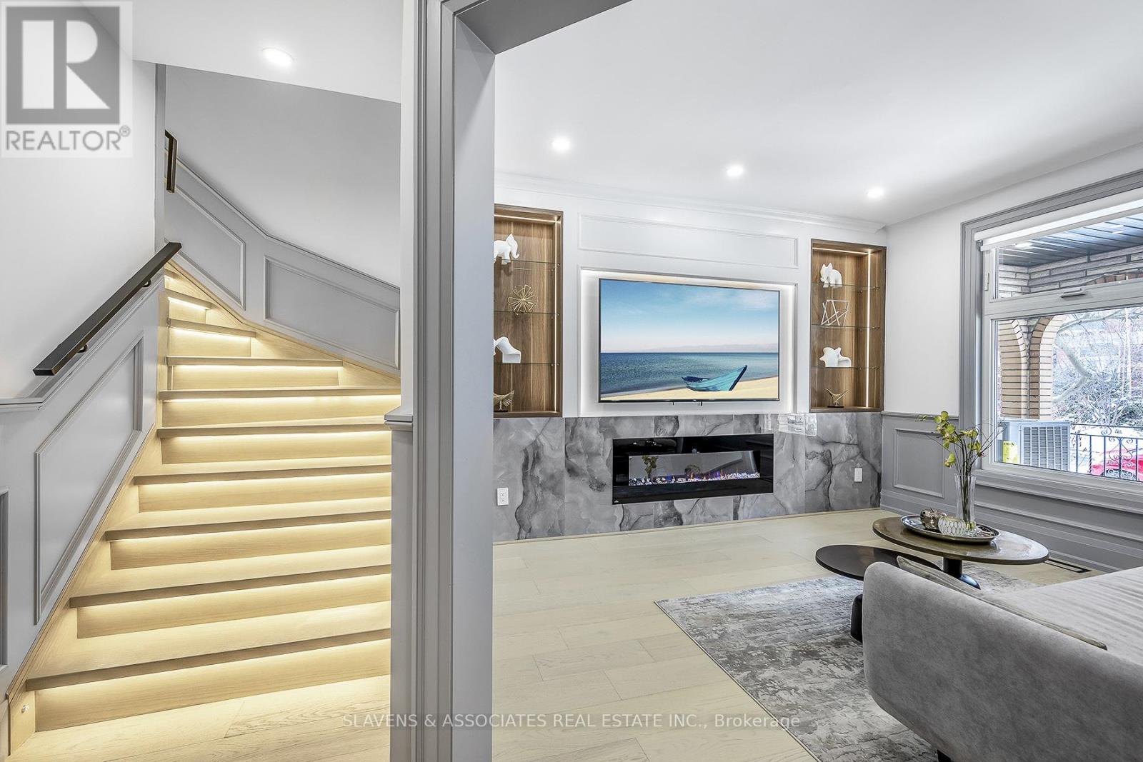 Property at 89 CONCORD AVENUE image 3