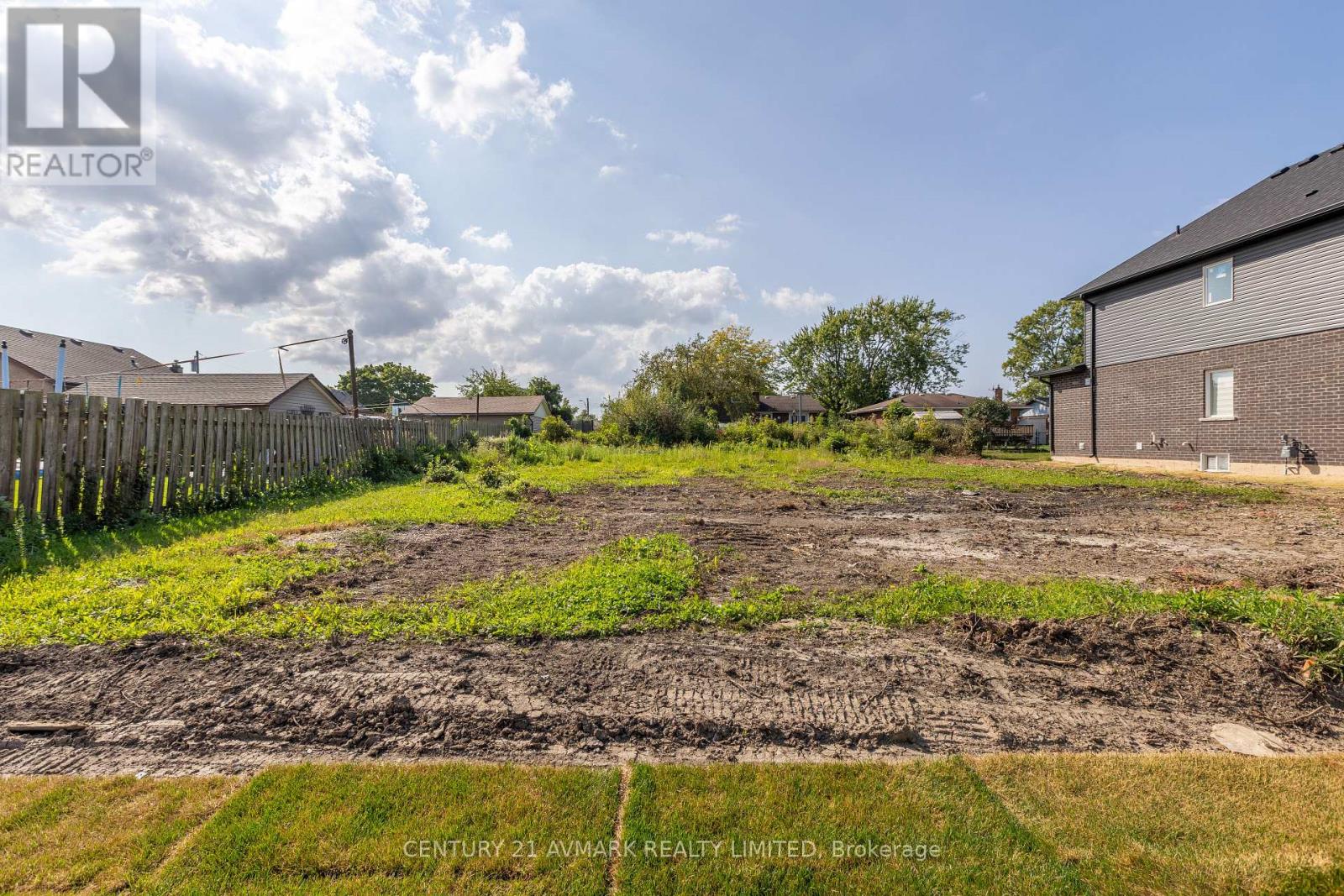N/A MCLAUGHLIN STREET, welland (lincoln/crowland), Ontario