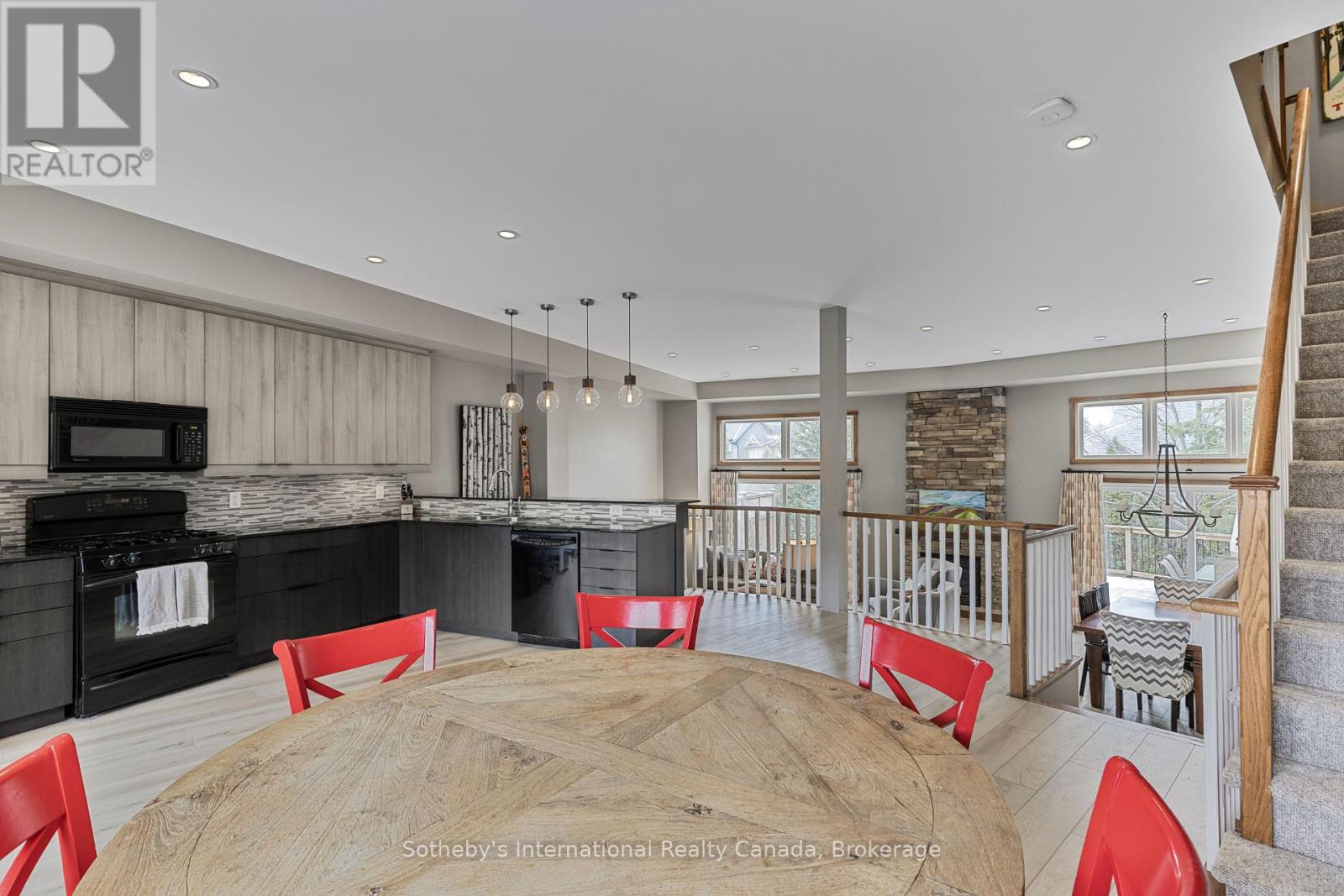 25 - 104 Farm Gate Road, Blue Mountains, Ontario  L9Y 0L7 - Photo 12 - X12044720