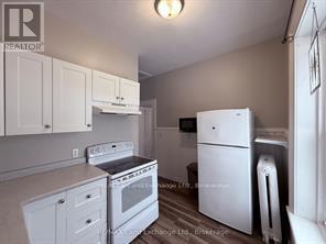 Upper - 433 Broadway Street, Kincardine, Ontario  N2Z 2G5 - Photo 6 - X12044752