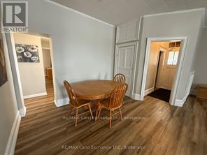 Upper - 433 Broadway Street, Kincardine, Ontario  N2Z 2G5 - Photo 8 - X12044752