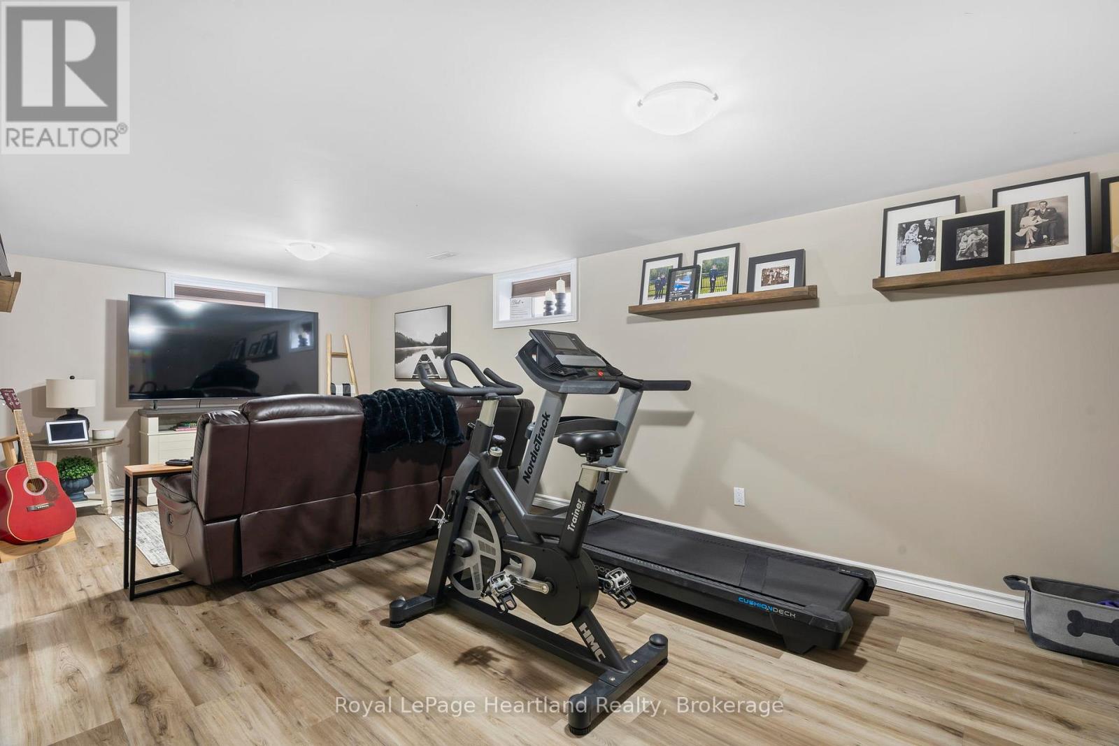 465 Main Street W, Minto, Ontario  N0G 2P0 - Photo 19 - X12044790
