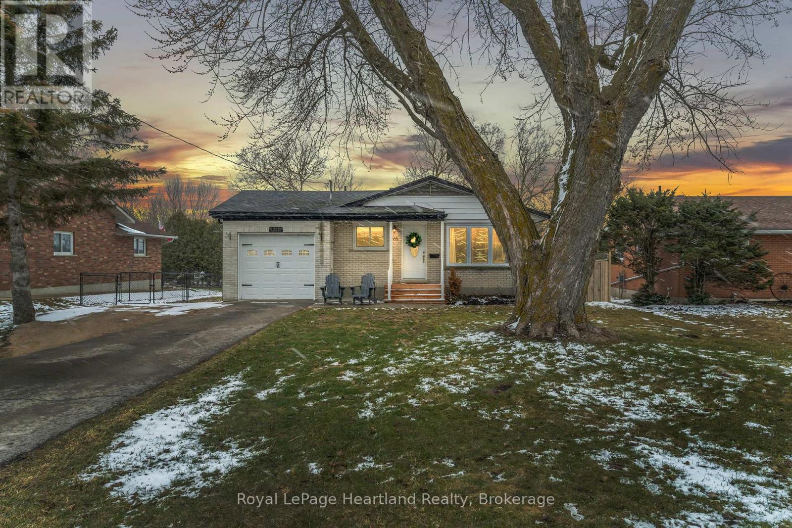 465 Main Street W, Minto, Ontario  N0G 2P0 - Photo 39 - X12044790