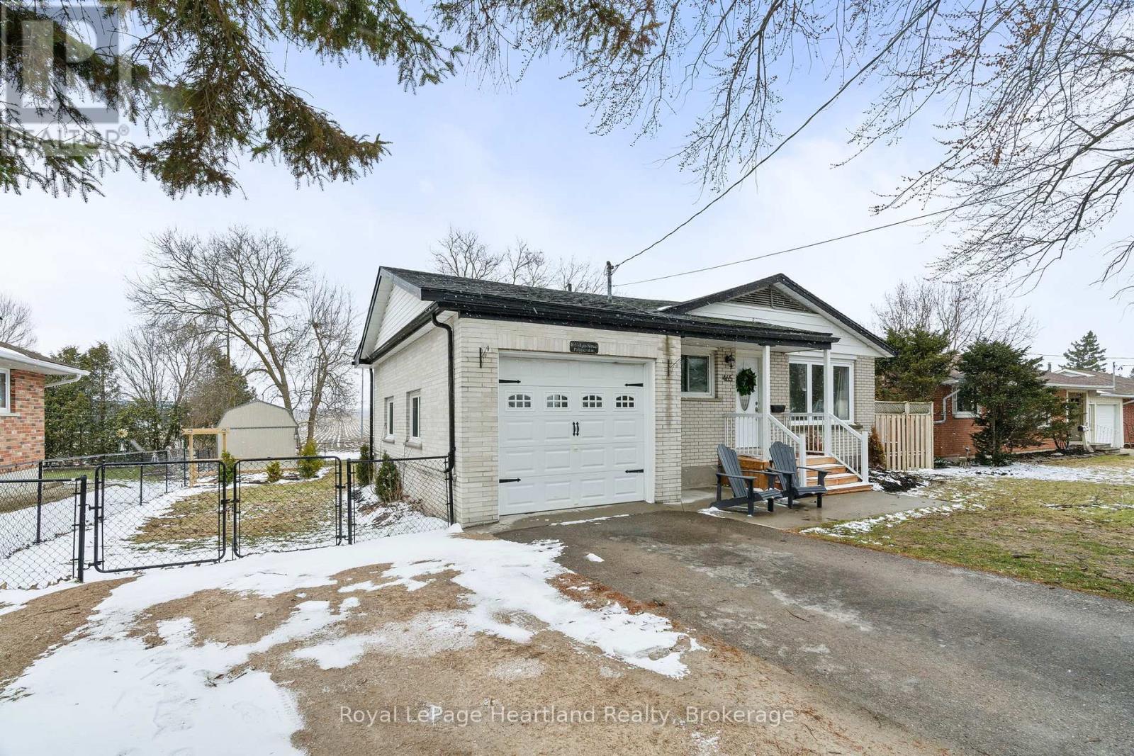 465 Main Street W, Minto, Ontario  N0G 2P0 - Photo 40 - X12044790