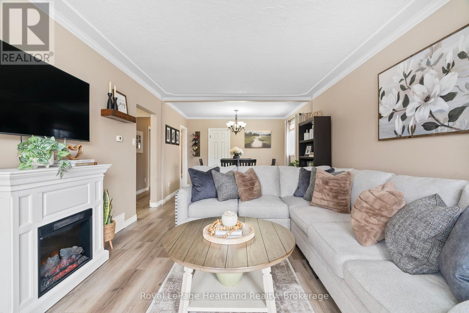 465 Main Street W, Minto, Ontario  N0G 2P0 - Photo 7 - X12044790