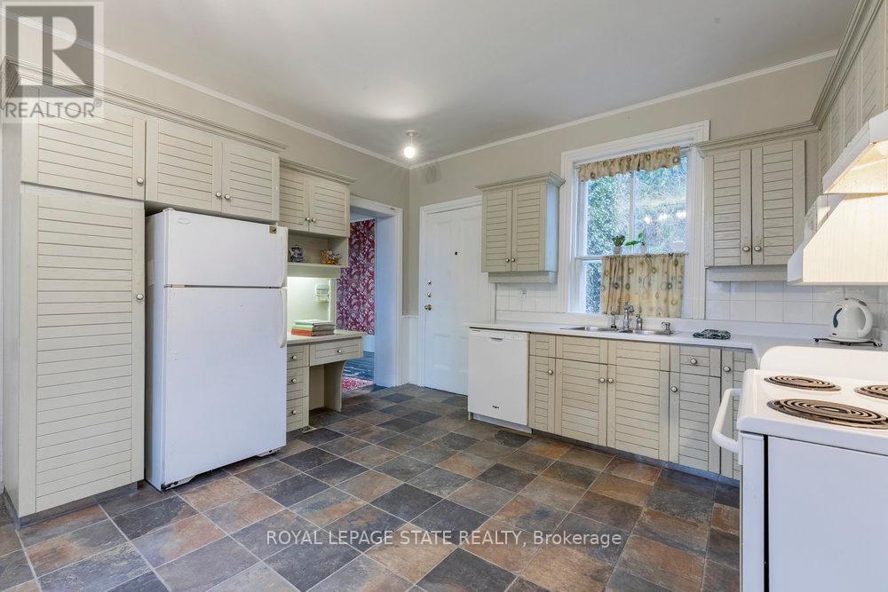 340 Dundas Street E, Hamilton, Ontario  L0R 2H0 - Photo 25 - X12044472