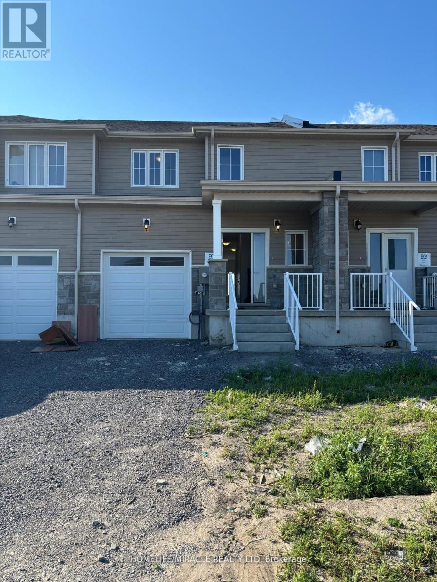5 Glacier Crescent, Belleville (Belleville Ward), Ontario  K8N 0T6 - Photo 1 - X12044519