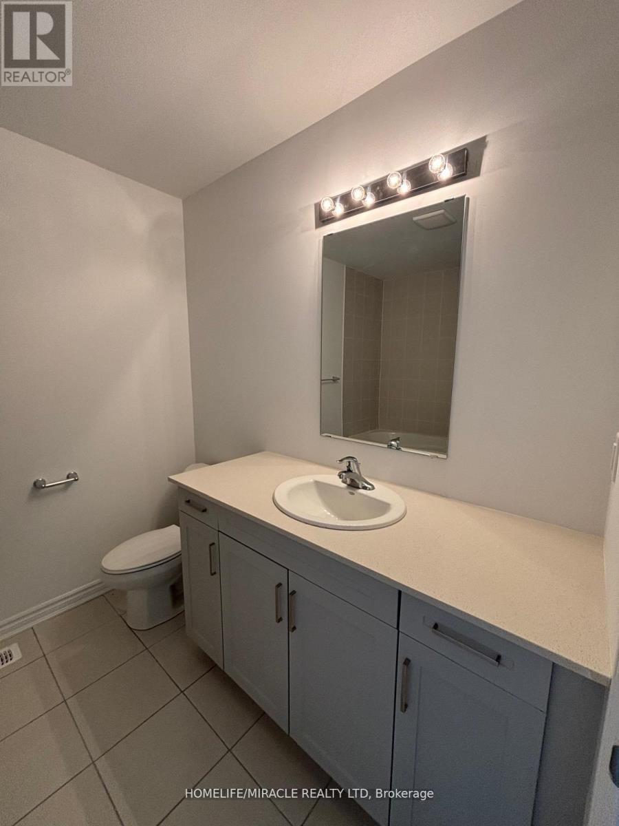 5 Glacier Crescent, Belleville (Belleville Ward), Ontario  K8N 0T6 - Photo 16 - X12044519