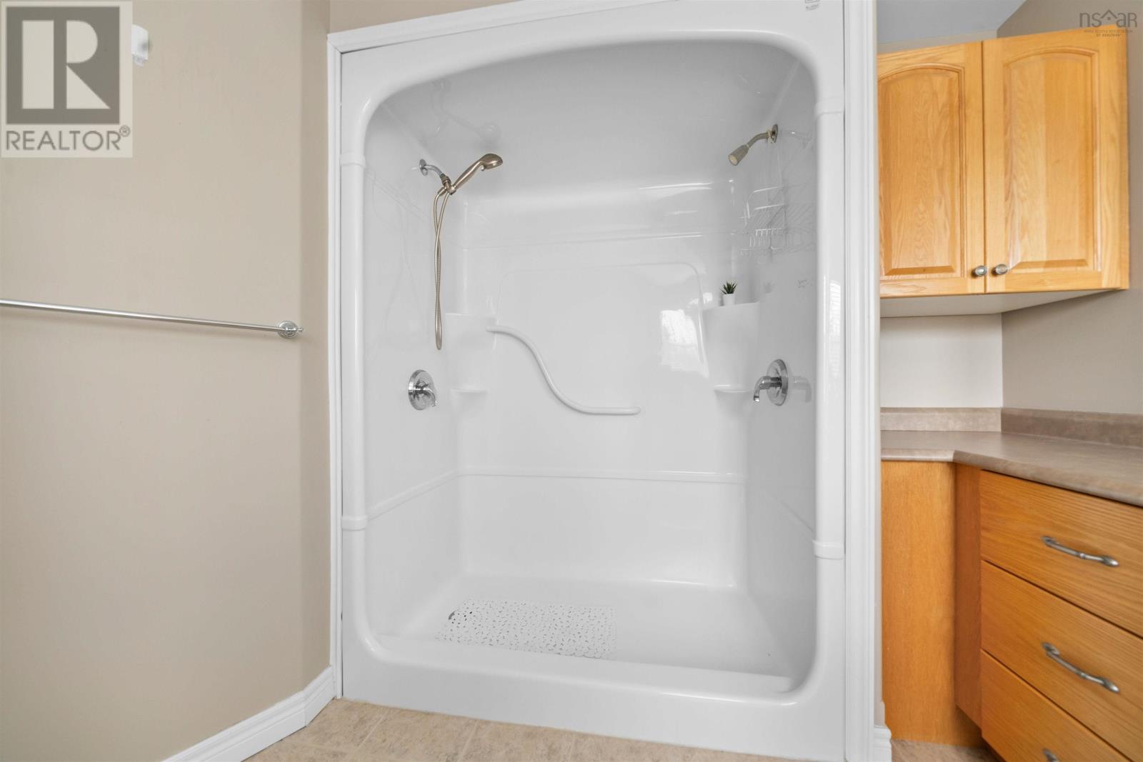 30 Holyrood Close, Fall River, Nova Scotia  B2T 1V1 - Photo 16 - 202503100