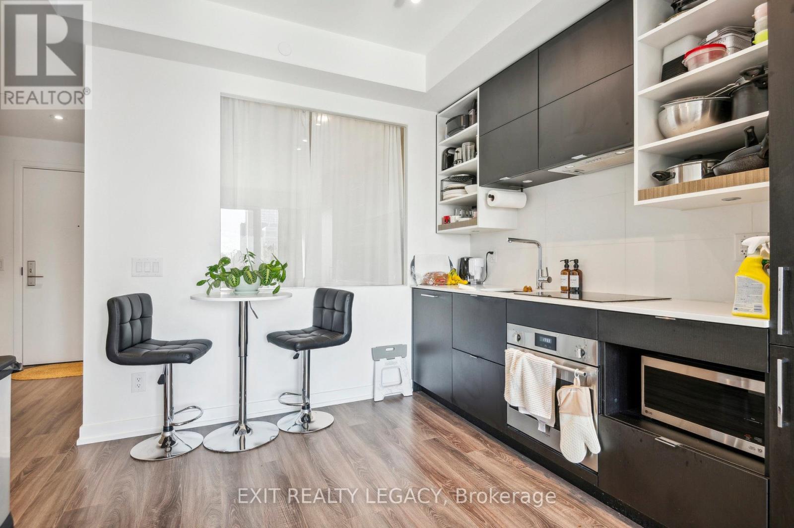 2213 - 20 Edward Street, Toronto, Ontario  M5G 1C9 - Photo 15 - C12044680