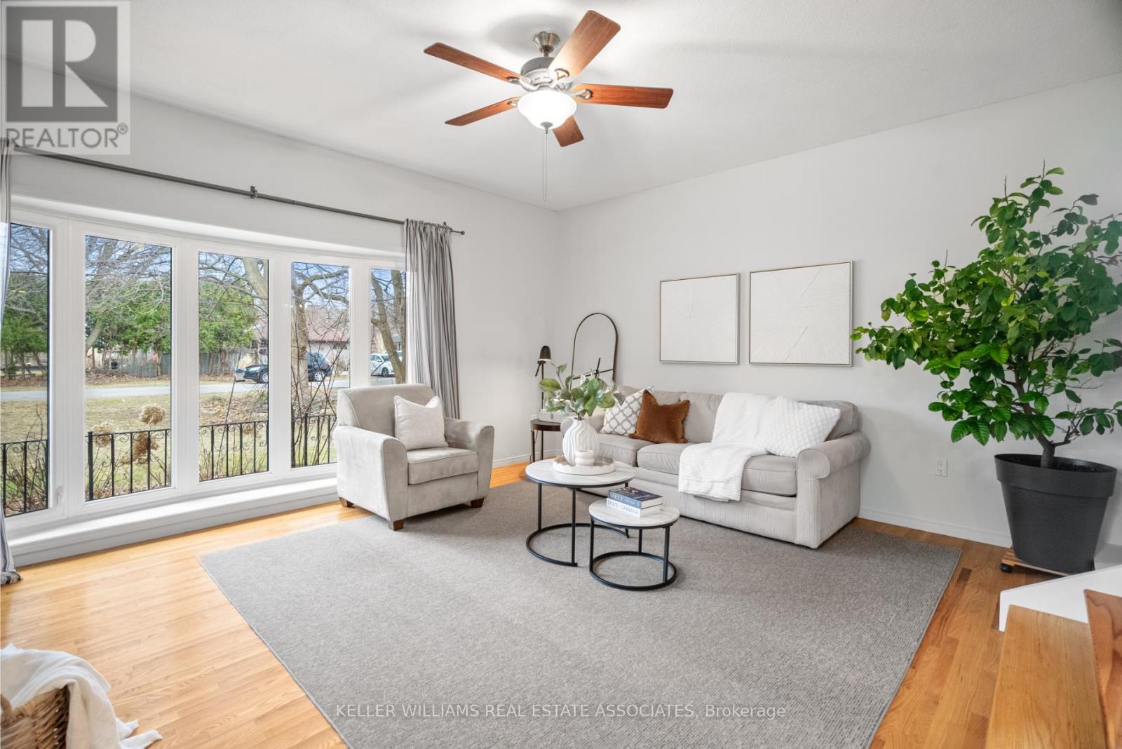 Property at 14 HOPKINS COURT image 2