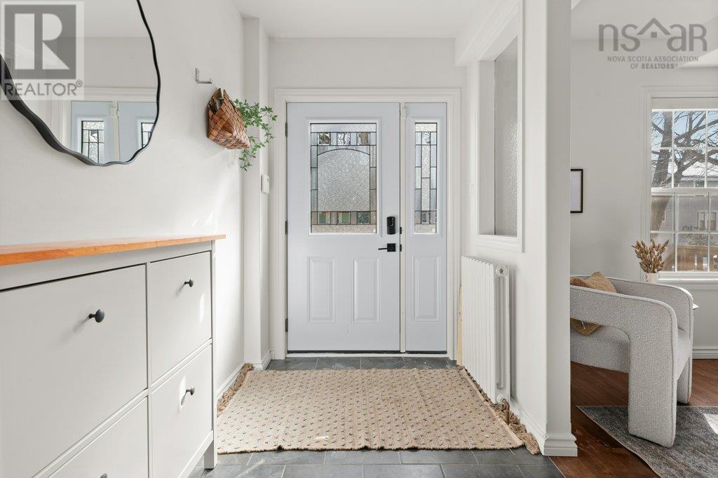 5659 Livingstone Street, Halifax, Nova Scotia  B3K 2C2 - Photo 3 - 202503514