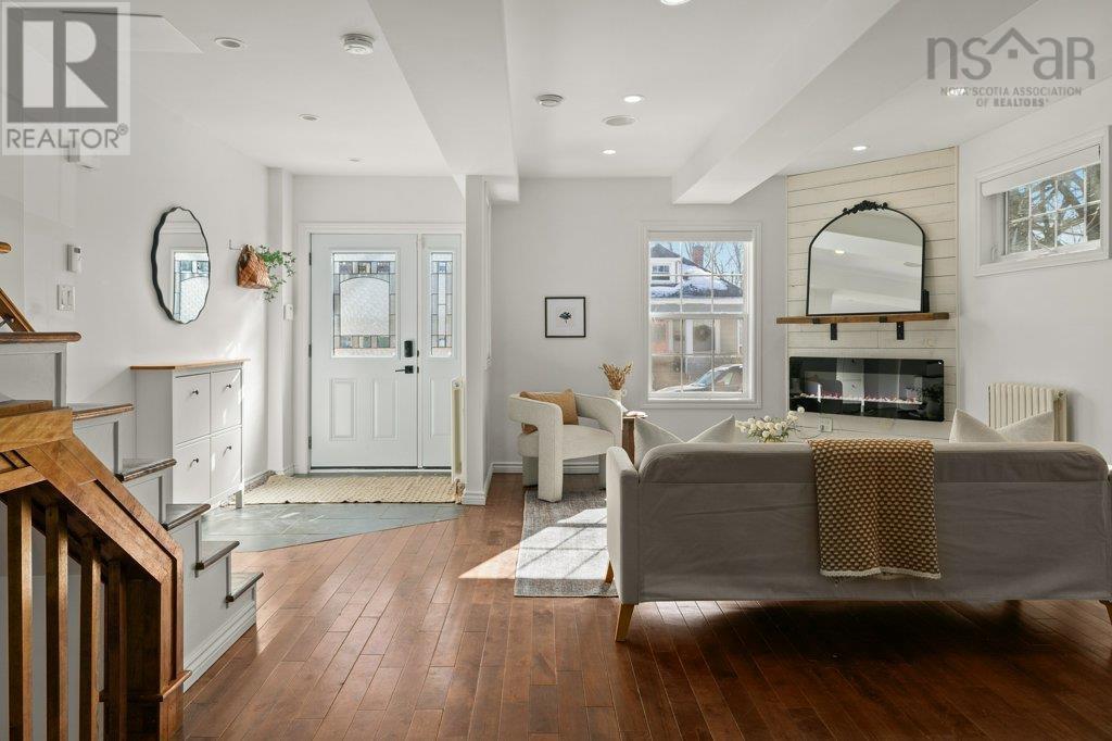 5659 Livingstone Street, Halifax, Nova Scotia  B3K 2C2 - Photo 4 - 202503514