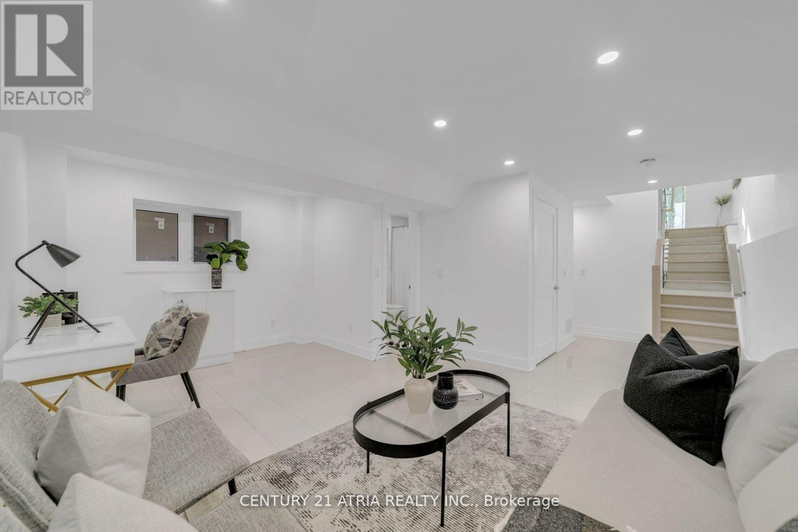 47 Eighth Street, Toronto, Ontario  M8V 3C2 - Photo 37 - W12044023
