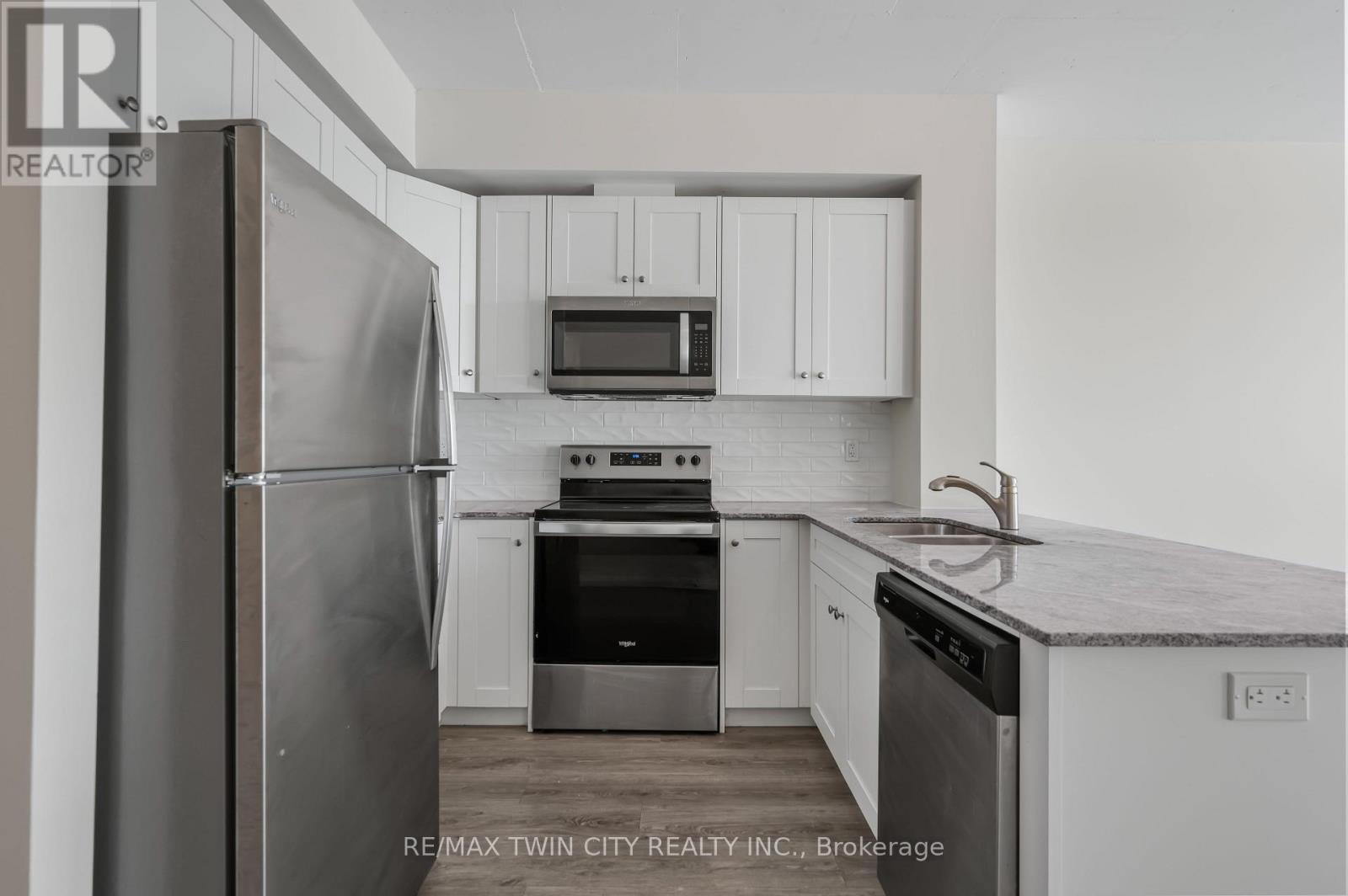 807 - 60 Charles Street W, Kitchener, Ontario  N2G 0C9 - Photo 24 - X11941988