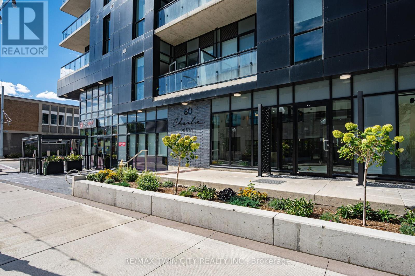 807 - 60 Charles Street W, Kitchener, Ontario  N2G 0C9 - Photo 8 - X11941988