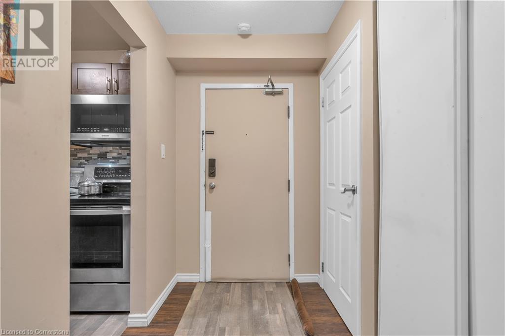 Photo 4 of 15 for 731 Deveron Crescent Unit# 305