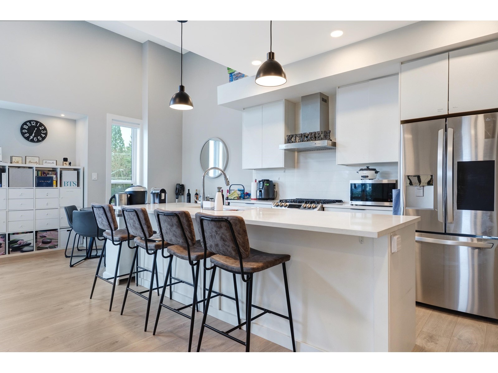 Property at 312 14818 60 AVENUE image 3