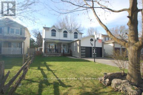 219 ELIZABETH CRESCENT, Centre Wellington, Ontario