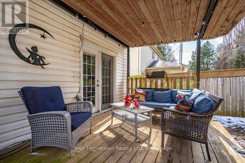 219 Elizabeth Crescent, Centre Wellington, Ontario  N1M 3N1 - Photo 39 - X12044807