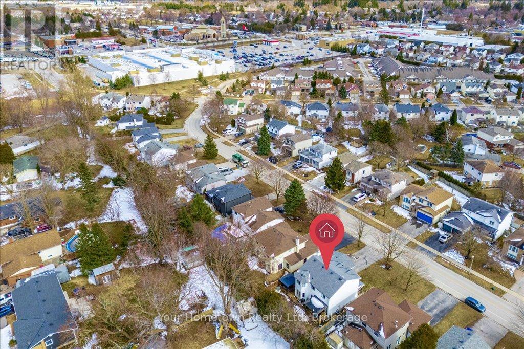219 Elizabeth Crescent, Centre Wellington, Ontario  N1M 3N1 - Photo 45 - X12044807