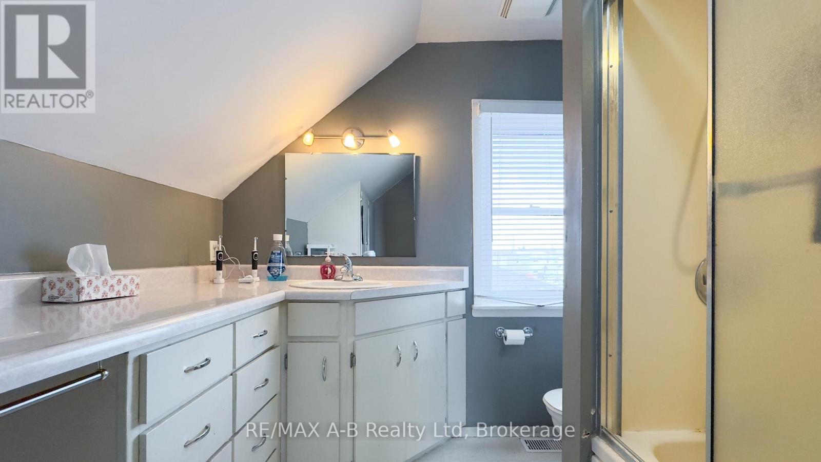 130 Quebec Street, West Perth, Ontario  N0K 1N0 - Photo 26 - X12044878