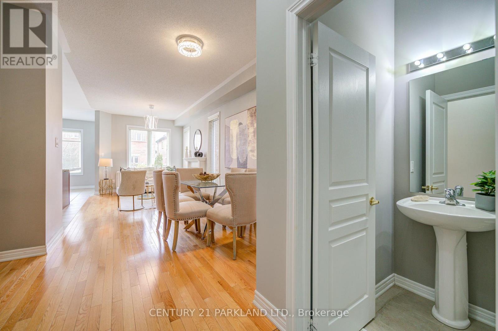 Property at 13 TURNHOUSE CRESCENT image 3