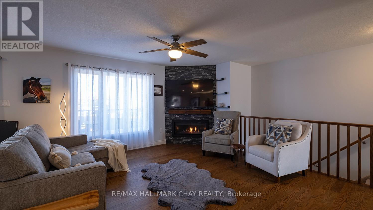 20 Hunter Avenue, Tay, Ontario  L0K 2A0 - Photo 9 - S12044860