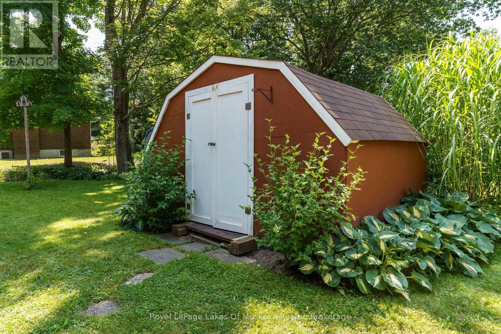 205 Wanda Miller Road, Gravenhurst, Ontario  P1P 1H8 - Photo 10 - X12044908