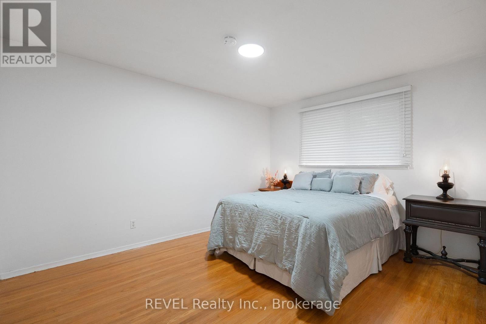 17 Partition Street, Niagara-On-The-Lake, Ontario  L0S 1L0 - Photo 18 - X12045056